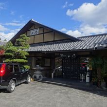 伊香保温泉方面からだと後の方になります。