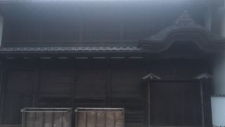 旧東海道唯一の脇本陣の遺構です。