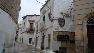 旧市街のメインストリート