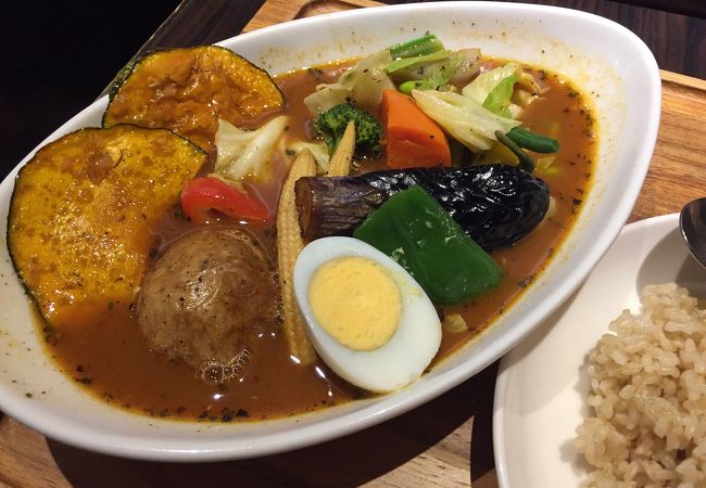 野菜がたっぷり摂れるカレーです！