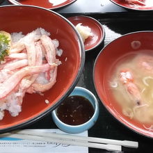 蟹丼1600円