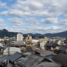 香春岳が見える