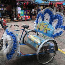 乗るのはちょっと恥ずかしい感じ