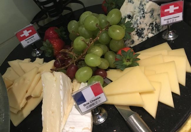 エンチャンテッド ガーデン レストラン