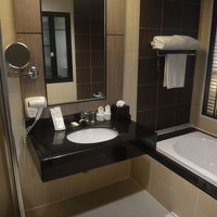 浴槽　待っていました！　久しぶりに湯に浸かりました