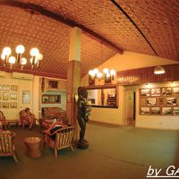 フロント周辺では無料Wifiが利用できます。