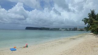 地元の人も多いすいてる穴場ビーチ