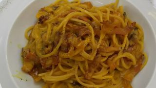 コルソコモ通りにあるレストラン