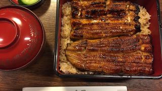 混雑必至の老舗鰻屋さん