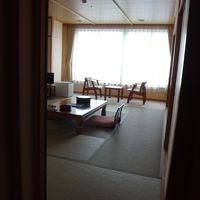 畳は結構擦れていましたがきれいです