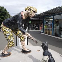 モダンなアートオブジェ