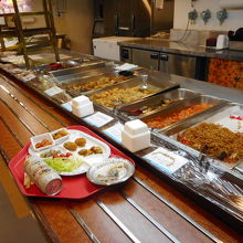 夕食バイキング
