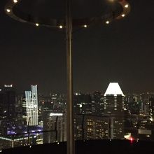 シンガポールの夜景は楽しめます☆