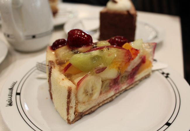 カフェ ハイネマン (フェラインスバンク パッサージュ店