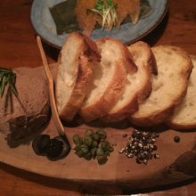 レバーパテがまた美味