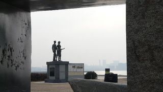 新天地を目指して