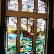黒船のステンドグラス　