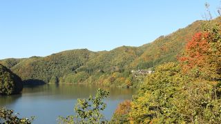 奥利根の中で一番手前にある湖