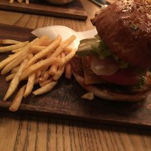 チーズバーガー