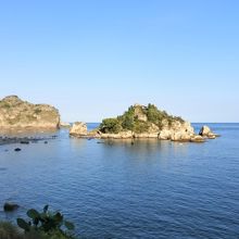 タオルミーナ→メッシーナの列車の車窓からの絶景イゾラ・ベッラ