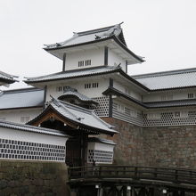 天守のようでもありますが