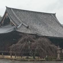 いくつも堂がある