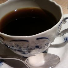 本日のコーヒーです。税込み560円です。