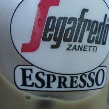 ひとつ390円（税込）です。