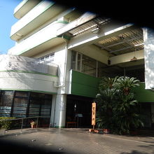 ビルの１階です