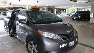 空港から2.3人ならタクシー