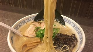 小倉でサクっと豚骨ラーメンをいただくなら☆