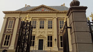 「真珠の耳飾の少女」に魅入られる