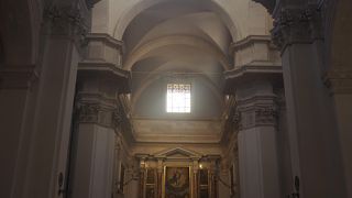 英国リチャード獅子心王による創建と伝えられる大聖堂