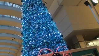 毎年変わり面白いツリー