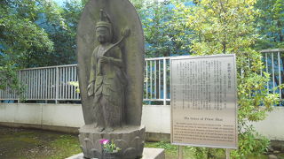 現在の東京文化会館の地から移築されたものだそうです