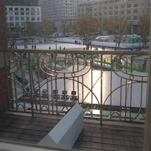 休憩室から見た丸の内の風景