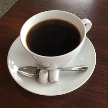 Lサイズのコーヒーをチョイス