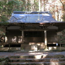 金堂　本尊　釈迦如来　高山寺です