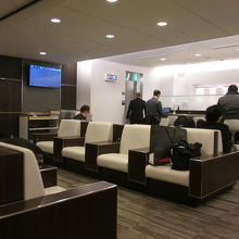 ANAラウンジ 関西空港 国内線