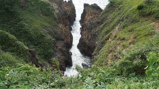 ヤセの断崖に行ったら、ここは必見です