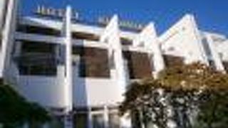 ホテル コロヴァレ