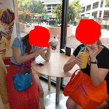 ザ プラザ のハーゲンダッツカフェ