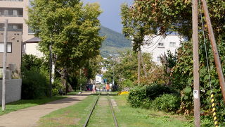 整備された旧手宮線跡をあるくのもなかなかいい