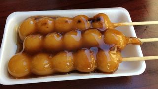 みたらしだんごはニッキの味がしました。