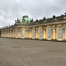 ロココ様式の宮殿