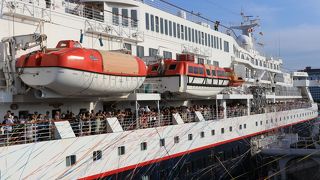大型客船は見ごたえがある