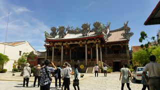 屋根が美しい中国寺院