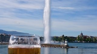 湖畔を眺めるクルーズも最高