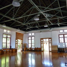 内部は普通の日本の武道場です、でもここ台湾！