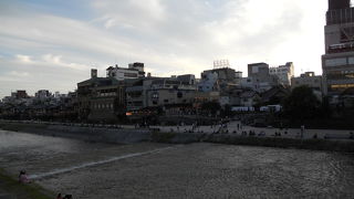 雰囲気の良い花街